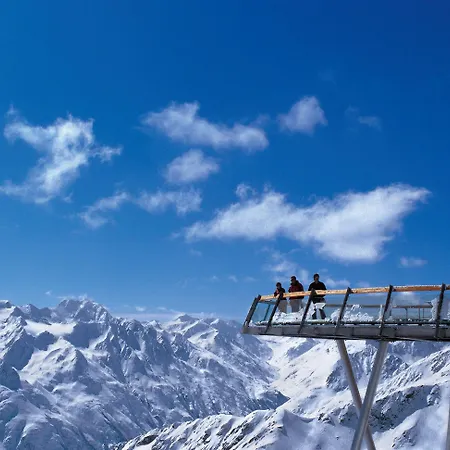 Valentin Design 아파트 *